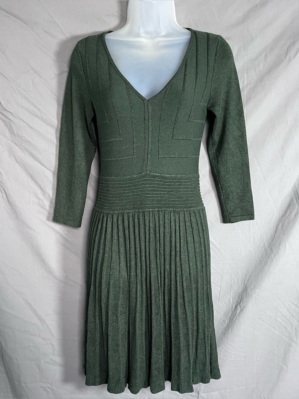Max Studio Hunter Green Ribbed Pleated Knit Sweater Dress S